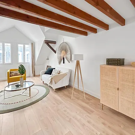Hypercentre Saint-germain-en-laye, Beau Duplex